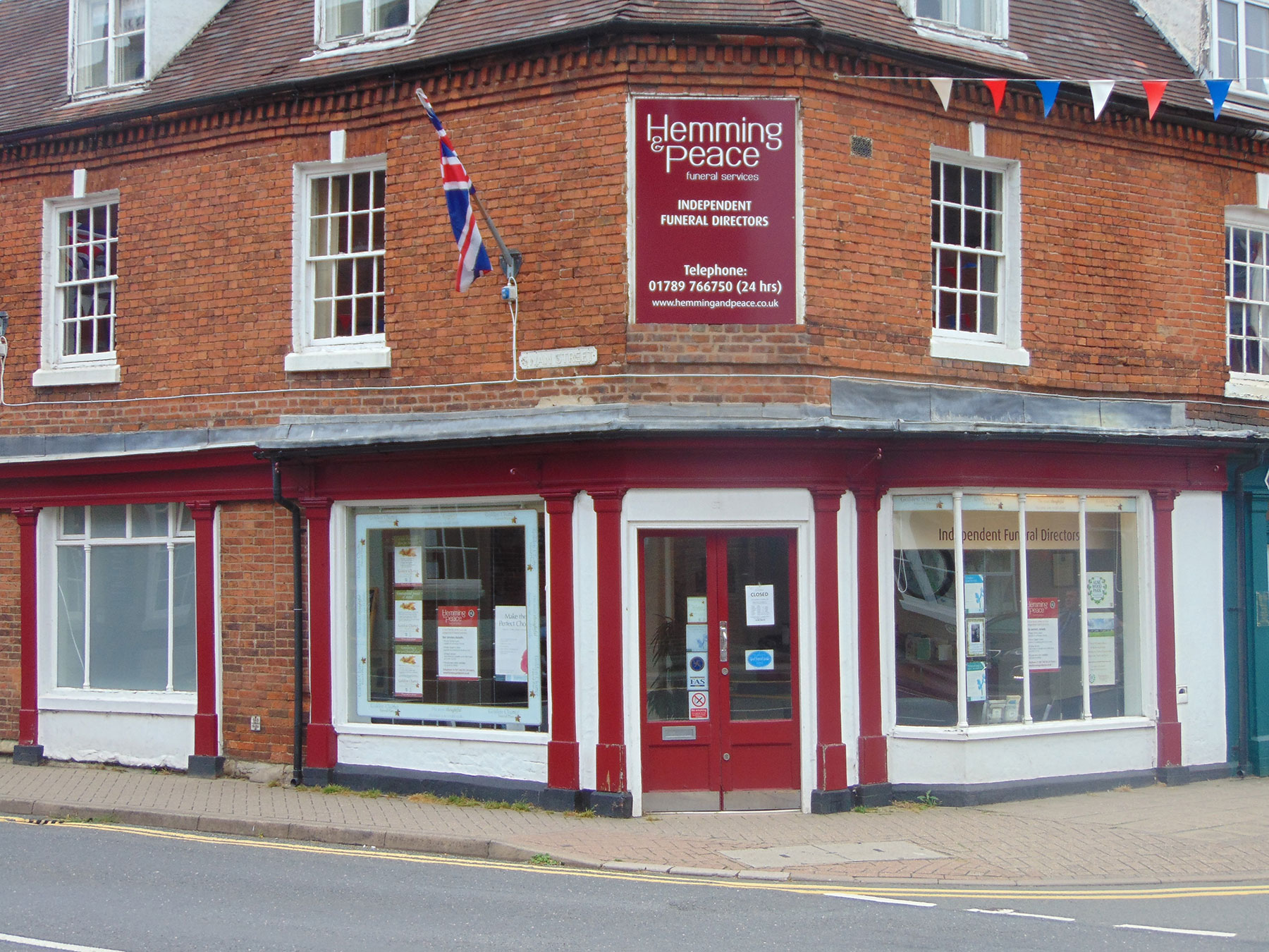 Hemming & Peace Funeral Services StratforduponAvon, Alcester and