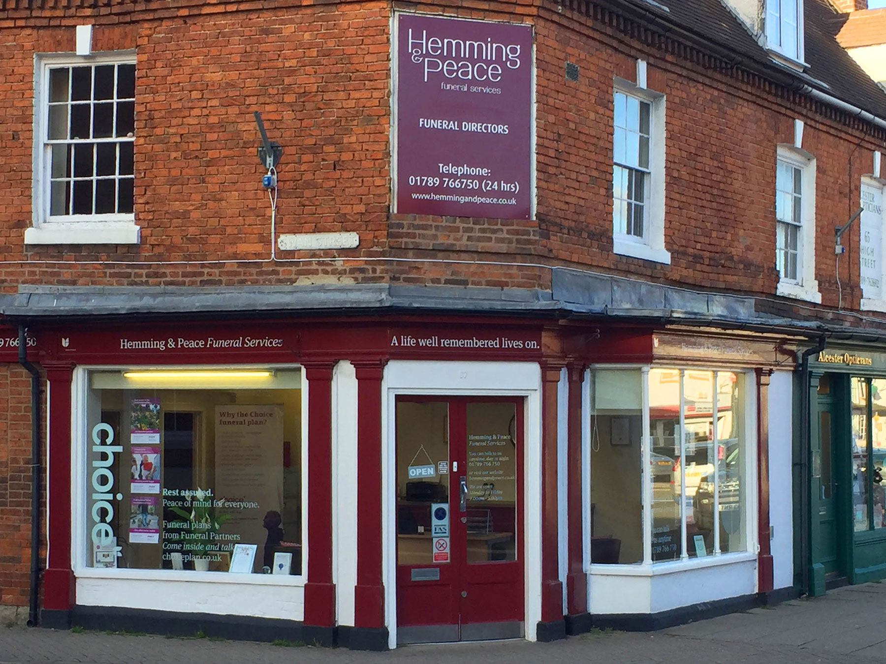 Alcester Hemming & Peace Funeral Services