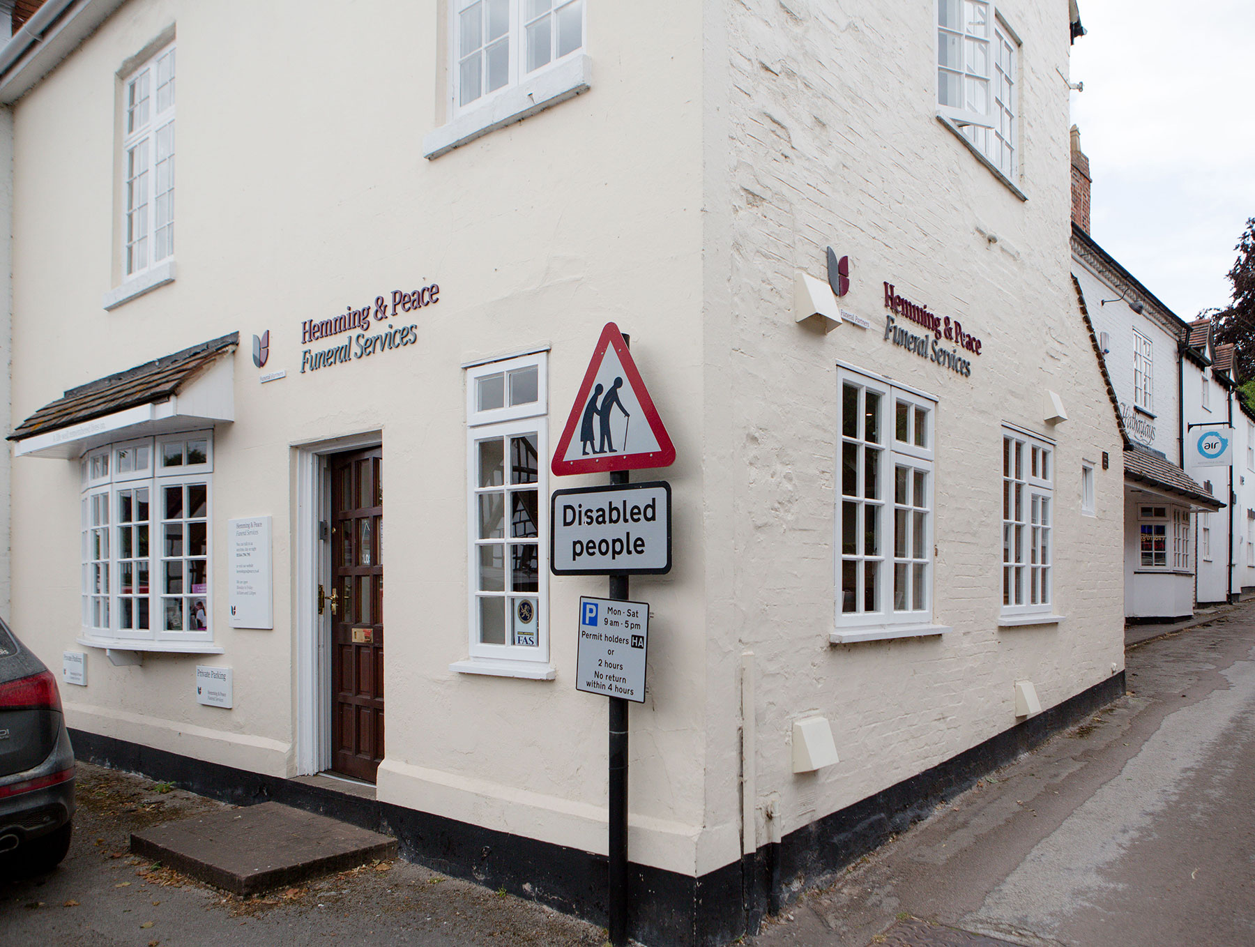 Henley-in-Arden - Hemming & Peace Funeral Services